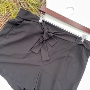 Torrid Womens Shorts Black Tie Front Belted Mid Rise Pockets Plus Size 3X
